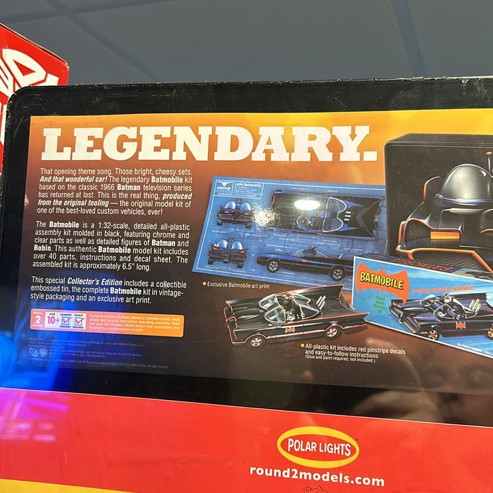 Batmobile model - Picture 2 of 2
